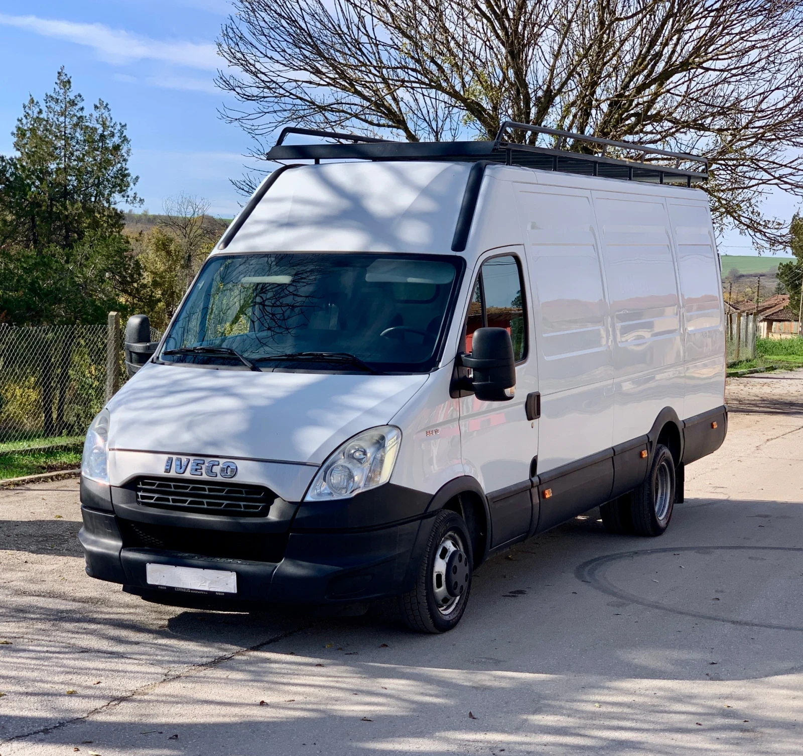 Iveco Daily 197км* MAXI XXL 4.70* КЛИМА* БАГАЖНИК* СЕРВИЗНА КН, снимка 2 - Бусове и автобуси - 54461277