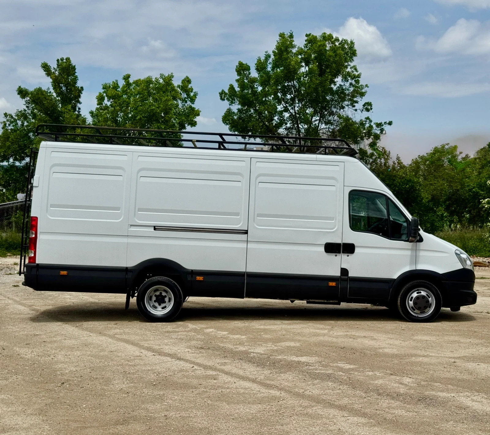 Iveco Daily 197км* MAXI XXL 4.70* КЛИМА * СЕРВИЗНА ИСТОРИЯ, снимка 7 - Бусове и автобуси - 54757978