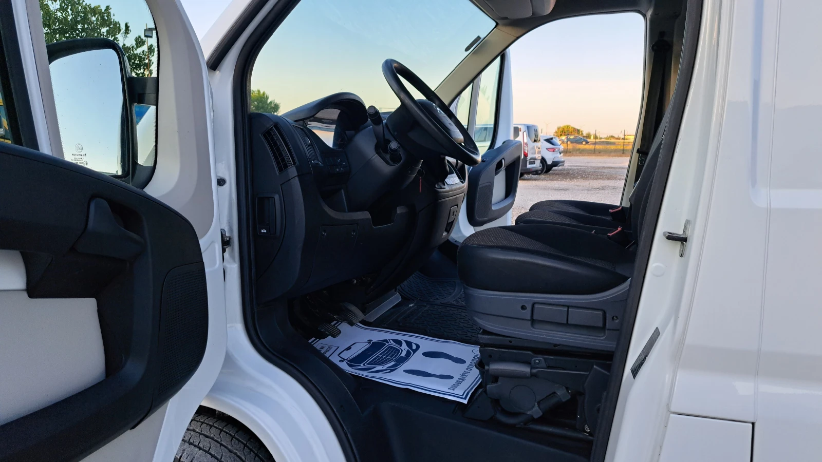Citroen Jumper 2.2HDI-6ск/КЛИМАТРОНИК/КАМЕРА/АВТОПИЛОТ/НАВИГАЦИЯ , снимка 8 - Бусове и автобуси - 55499508