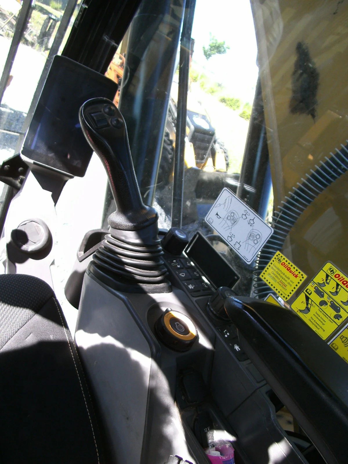 ����� Cat 320-07A | Mobile.bg � ����������� 14