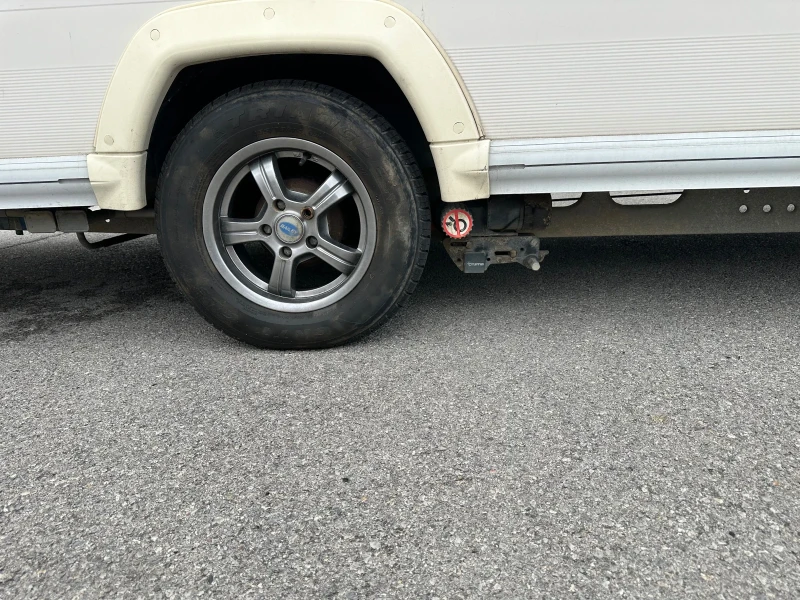 Каравана Bailey, снимка 7 - Каравани и кемпери - 52939843