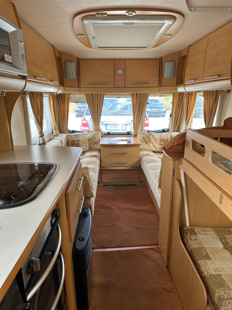 Каравана Bailey, снимка 10 - Каравани и кемпери - 52939843