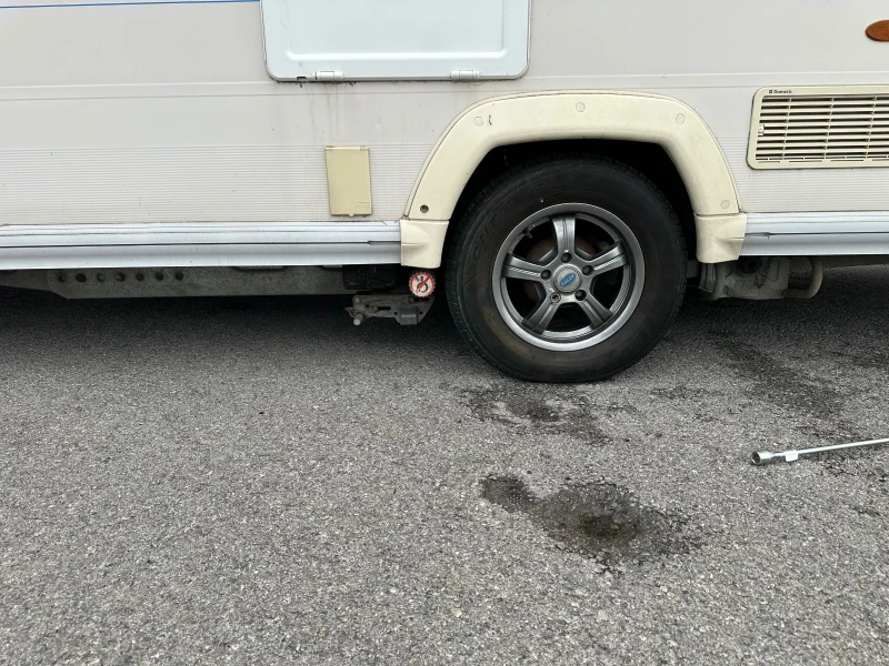 Каравана Bailey, снимка 6 - Каравани и кемпери - 52939843