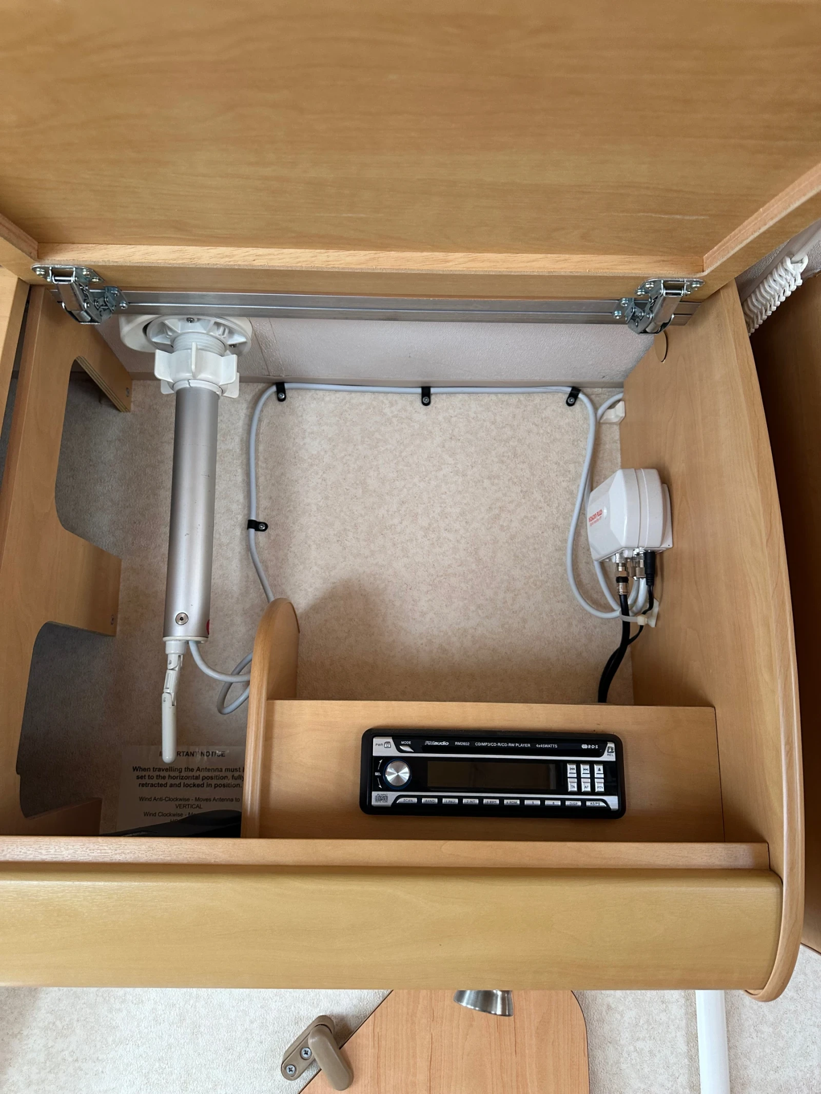 �������� Bailey | Mobile.bg � ����������� 13