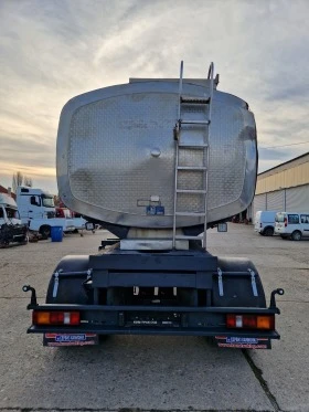 За камион Други цистерна 17000л, снимка 5