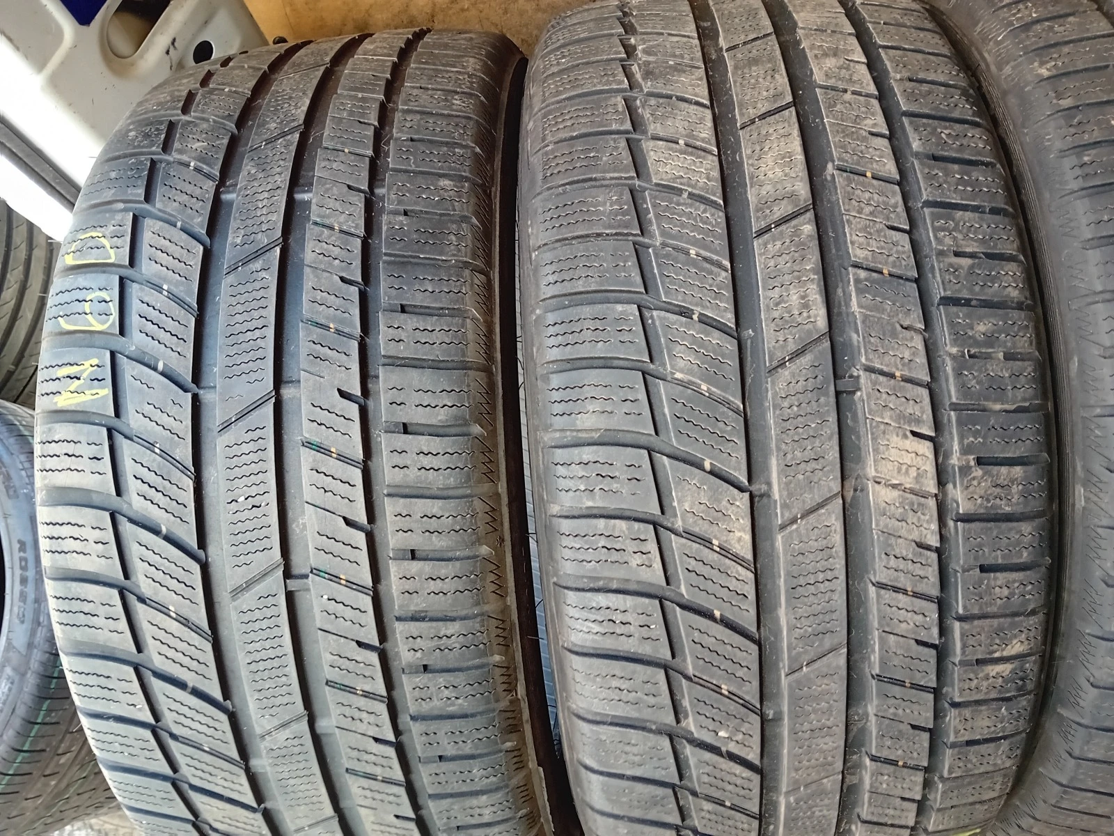  245/40R18 | Mobile.bg   2