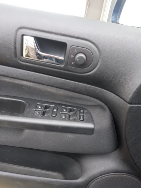 VW Golf 2.0 метан, снимка 9