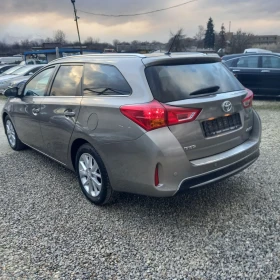 Toyota Auris 20 D4D навигация камера, снимка 7