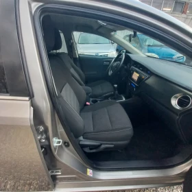 Toyota Auris 20 D4D навигация камера, снимка 11
