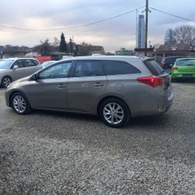 Toyota Auris 20 D4D навигация камера, снимка 6