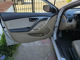 Hyundai Elantra 1.6 бензин газ, снимка 8