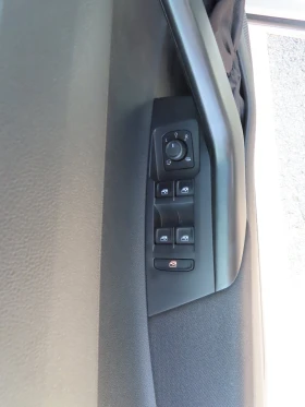 VW Taigo Life 1.0 TSI OPF - 39000 лв. - 68577215 11