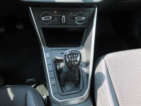 VW Taigo Life 1.0 TSI OPF - 39000 лв. - 68577215 7
