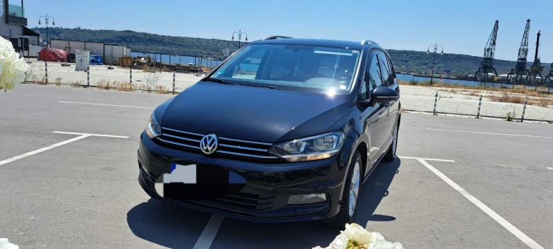 VW Touran, снимка 2 - Автомобили и джипове - 47698768