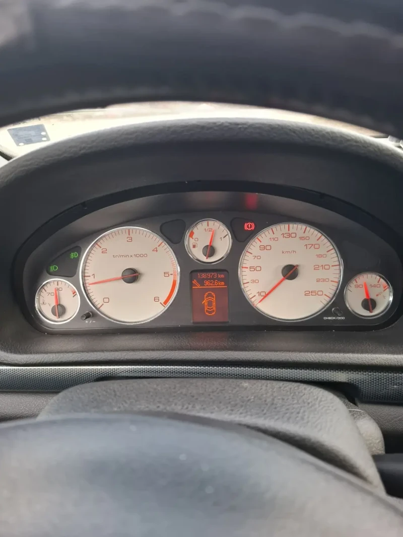 Peugeot 407 2.0 hdi136 , снимка 9 - Автомобили и джипове - 48417873