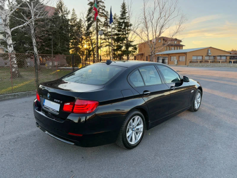 BMW 525 3.0d Auto, снимка 6 - Автомобили и джипове - 48423783