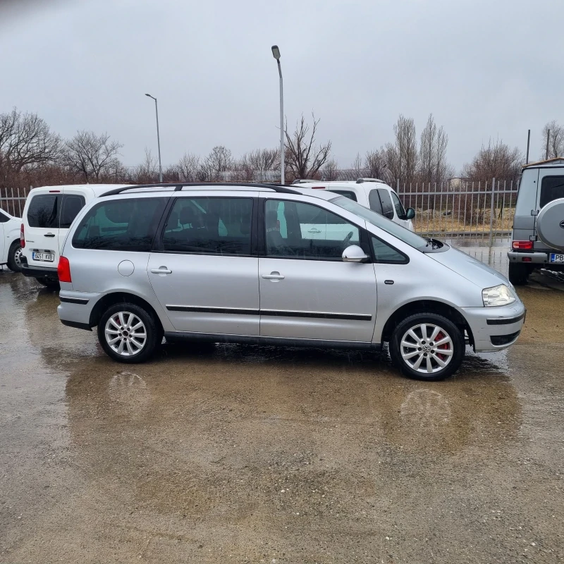 VW Sharan 1.9//115кс., снимка 6 - Автомобили и джипове - 48424030