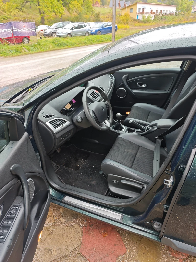 Renault Megane 1.5DCI НОВ ВНОС, снимка 9 - Автомобили и джипове - 50847892