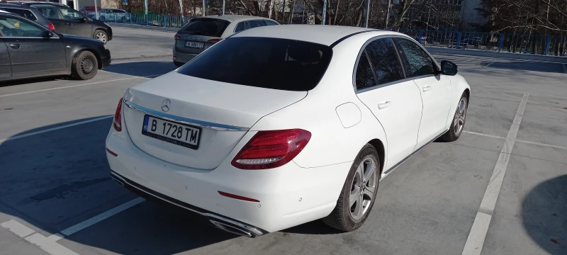 Mercedes-Benz E 200 W213 9G-tronik Avangarde, снимка 4 - Автомобили и джипове - 48774894