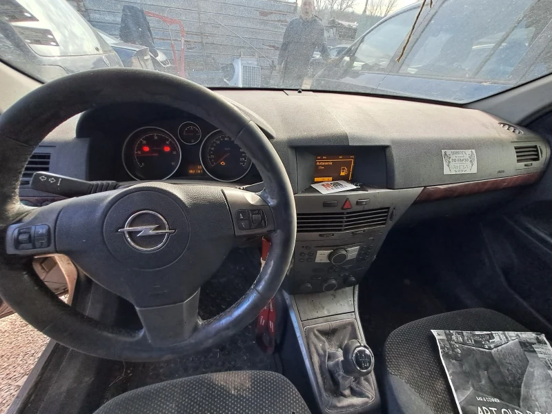 Opel Astra, снимка 7 - Автомобили и джипове - 49337030