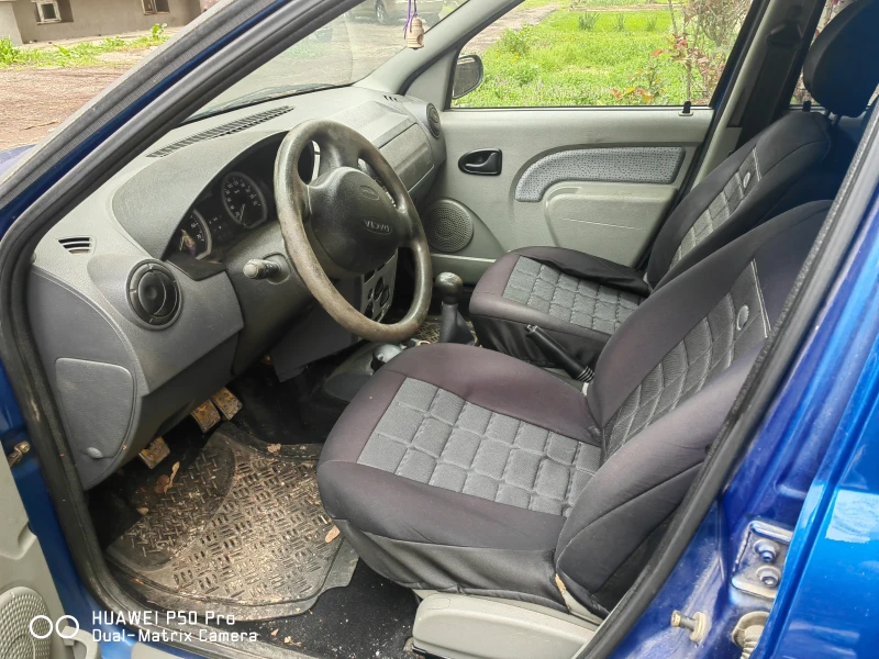 Dacia Logan, снимка 8 - Автомобили и джипове - 52361924