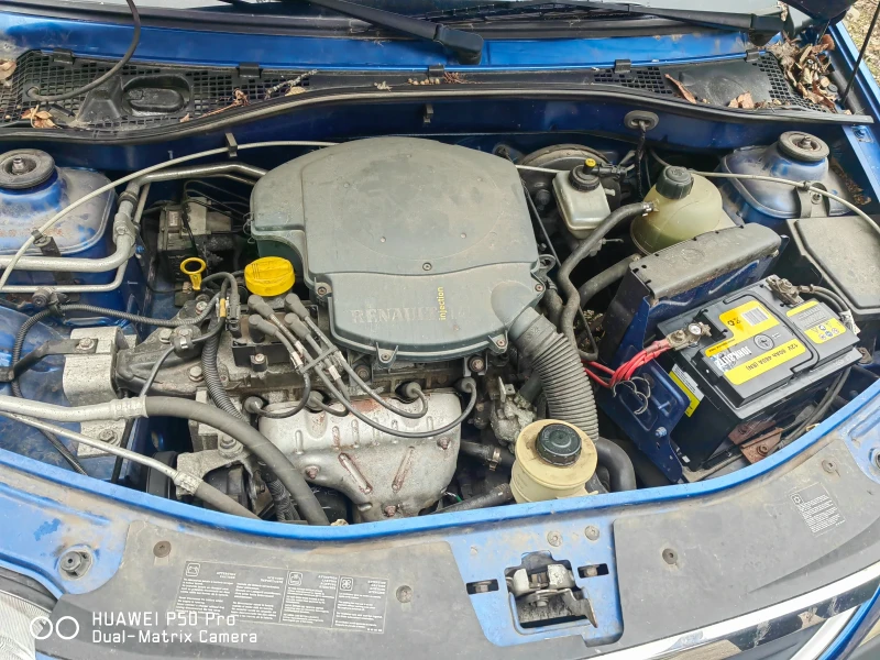 Dacia Logan, снимка 9 - Автомобили и джипове - 52361924