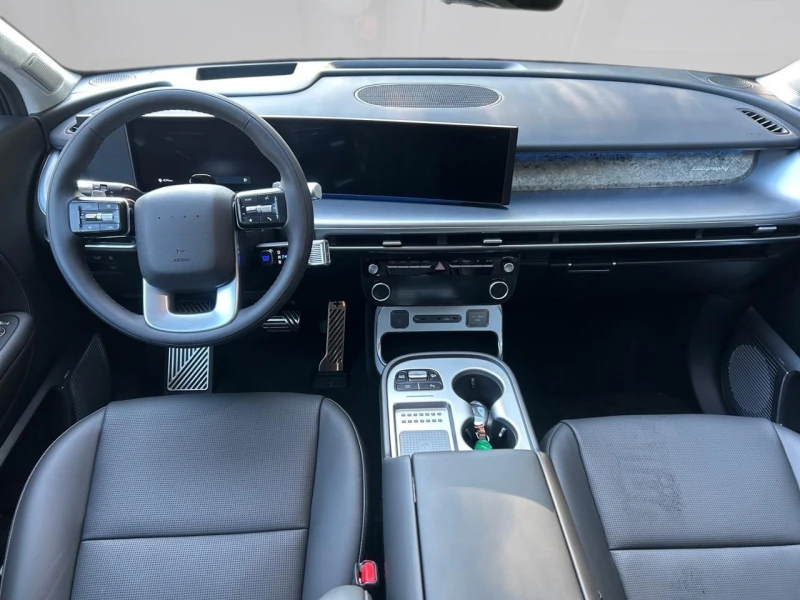 Hyundai Ioniq 9* 110kW* 6+ 1* HEAD-UP* DISTR* 360CAM* PANO* , снимка 9 - Автомобили и джипове - 52120817