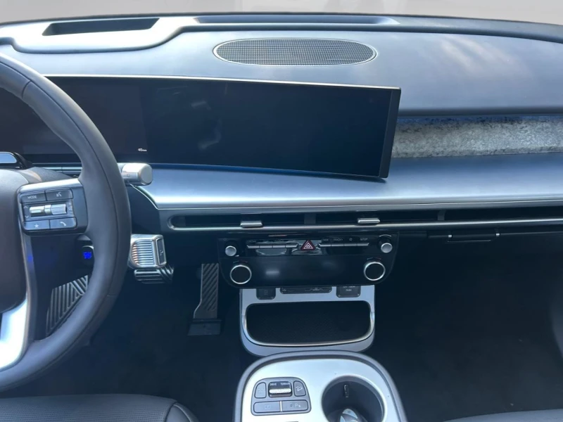 Hyundai Ioniq 9* 110kW* 6+ 1* HEAD-UP* DISTR* 360CAM* PANO* , снимка 7 - Автомобили и джипове - 52120817