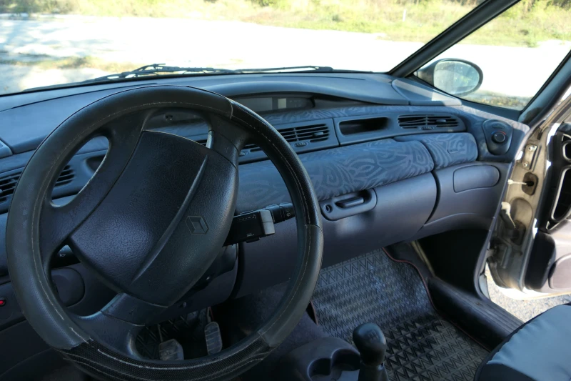 Renault Espace, снимка 5 - Автомобили и джипове - 52587712