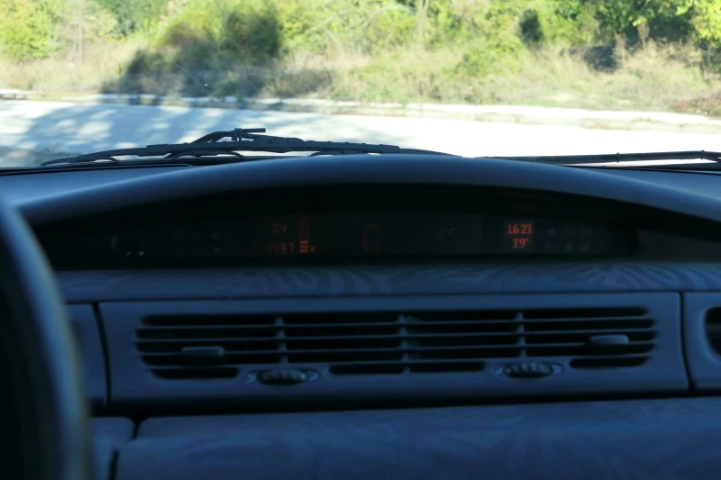 Renault Espace, снимка 7 - Автомобили и джипове - 52587712