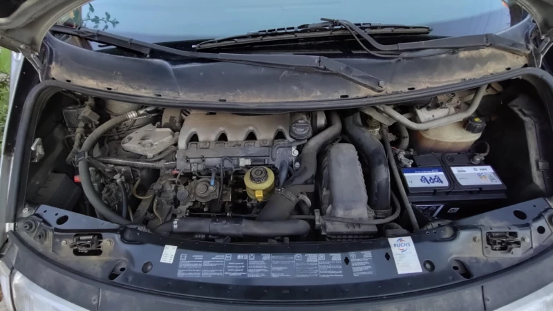 Renault Espace, снимка 11 - Автомобили и джипове - 52587712