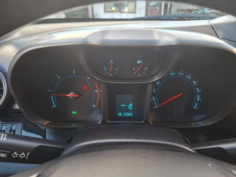 Chevrolet Orlando 2.0TD.130ks.7m., снимка 14 - Автомобили и джипове - 52216157