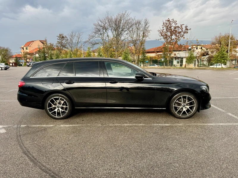 Mercedes-Benz E 220 CDI 9G AMG XENON LED NAVI, снимка 4 - Автомобили и джипове - 52474473