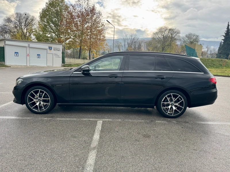 Mercedes-Benz E 220 CDI 9G AMG XENON LED NAVI, снимка 8 - Автомобили и джипове - 52474473