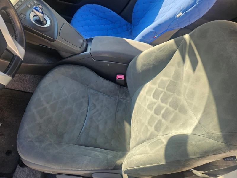Toyota Prius НОВА !!!, снимка 8 - Автомобили и джипове - 52838569