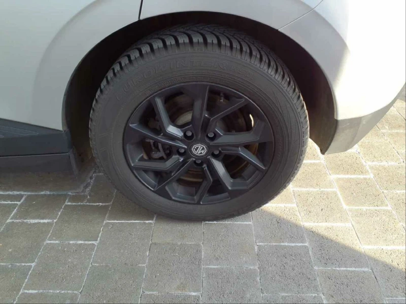 Mg MG4 SE 51 KW, снимка 8 - Автомобили и джипове - 53446889