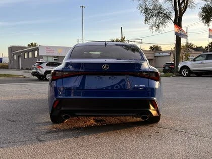 Lexus IS 300 * ULTRA LUXURY* Автокредит(Цена до БГ), снимка 5 - Автомобили и джипове - 53358529