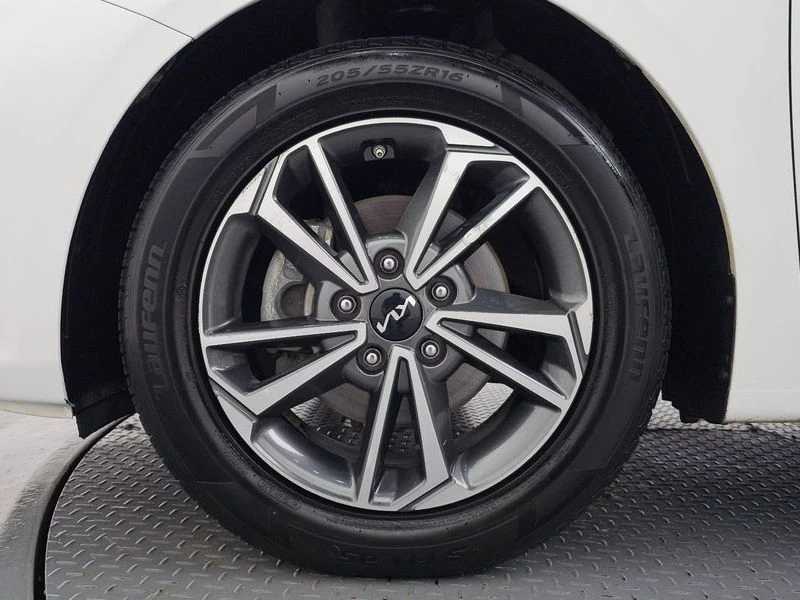 Kia K3 1.6| 123�.�. | Mobile.bg � ����������� 5