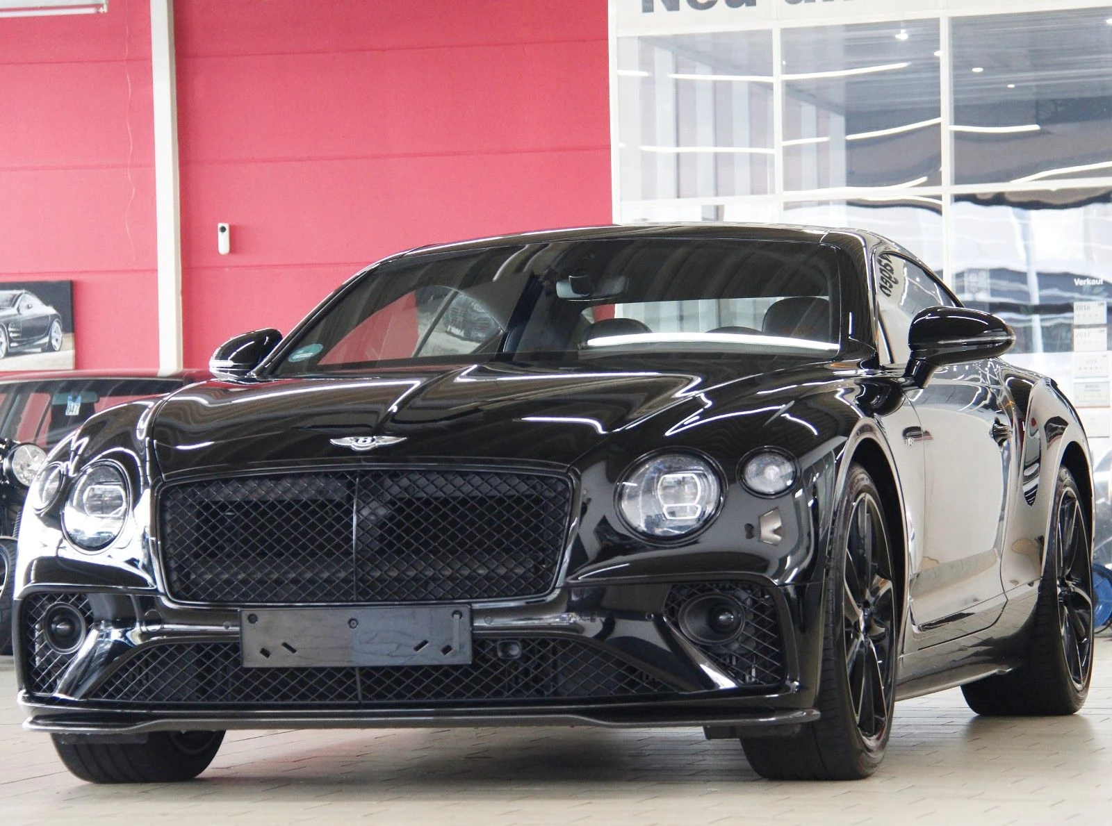 Bentley Continental gt V8/ CARBON/MULLINER/BLACKLINE/NAIM/PANO/HEAD UP/22 - изображение 2