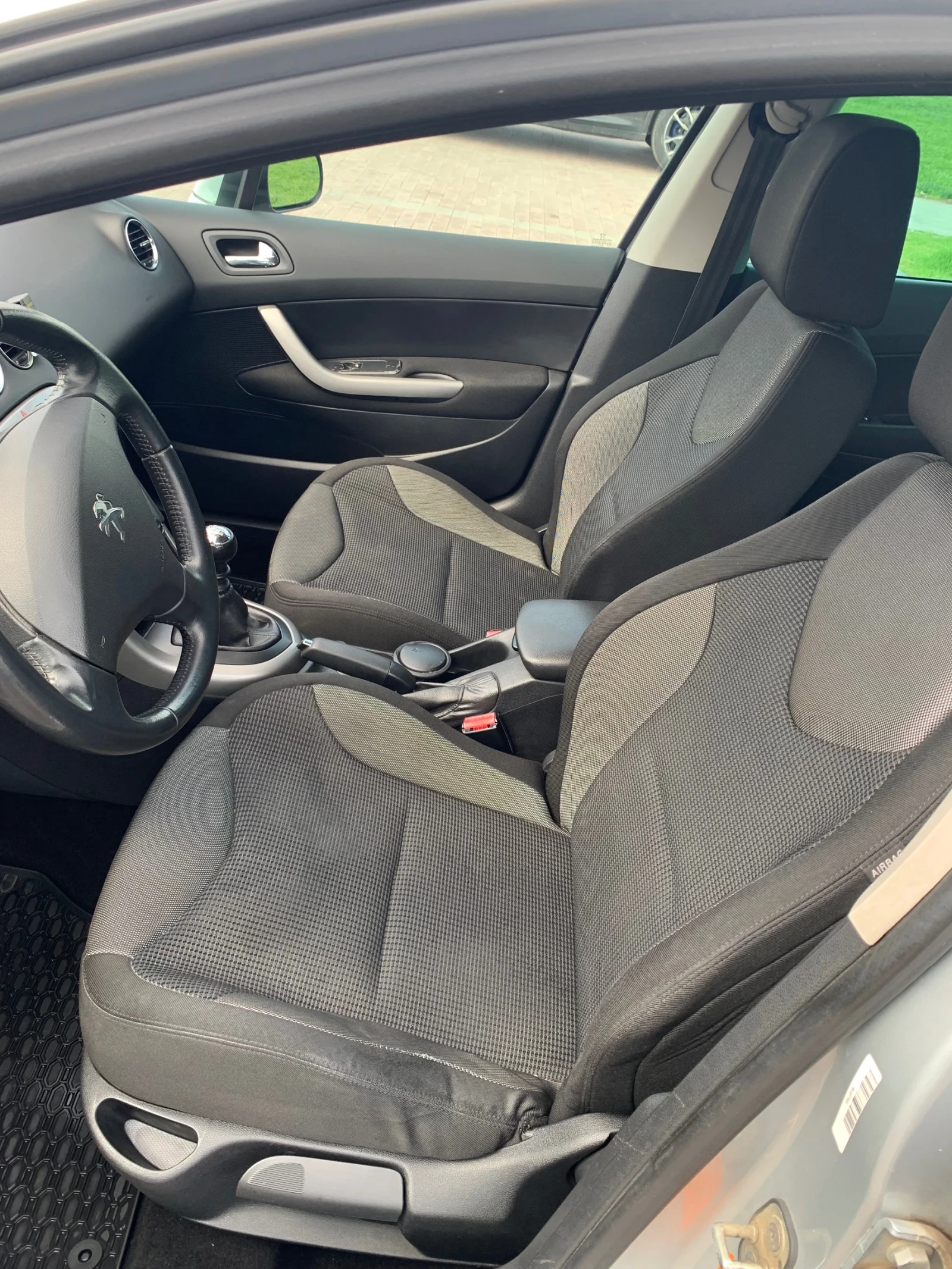 Peugeot 308 1.6 HDI Diesel - изображение 8