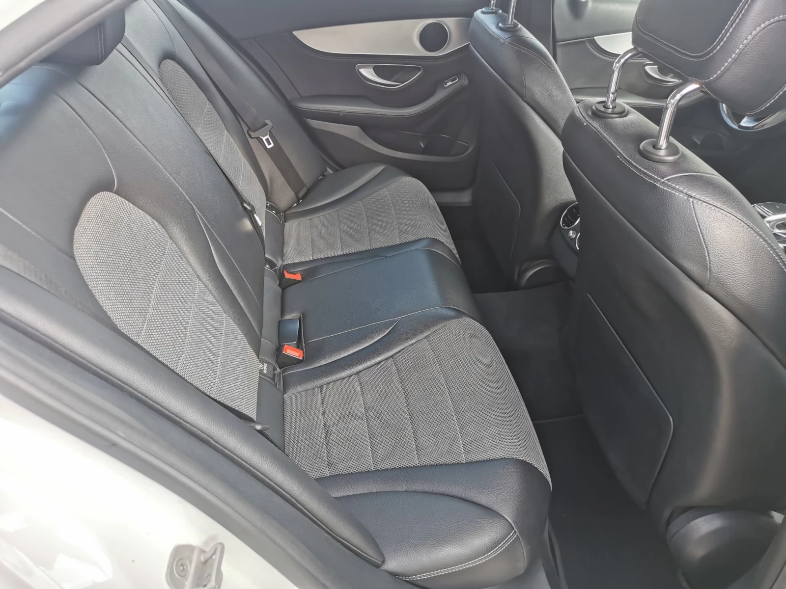 Mercedes-Benz C 250 250 CDI 4MATIC . Дистроник. Парктроник. - изображение 10