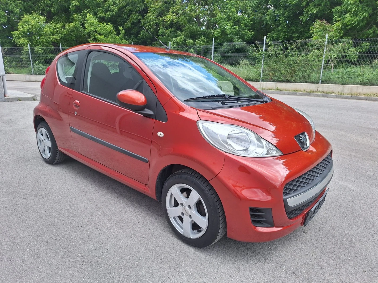 Peugeot 107 ОТЛИЧНО - изображение 4