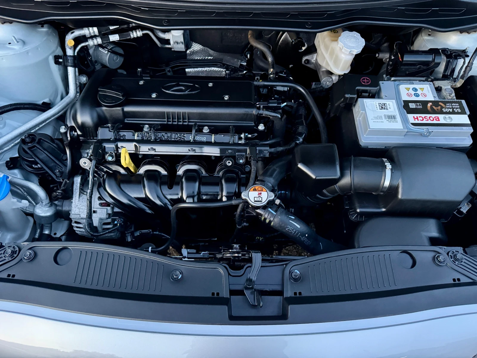 Hyundai I20 1.4i BlueDrive ТОП СЪСТОЯНИЕ - изображение 9
