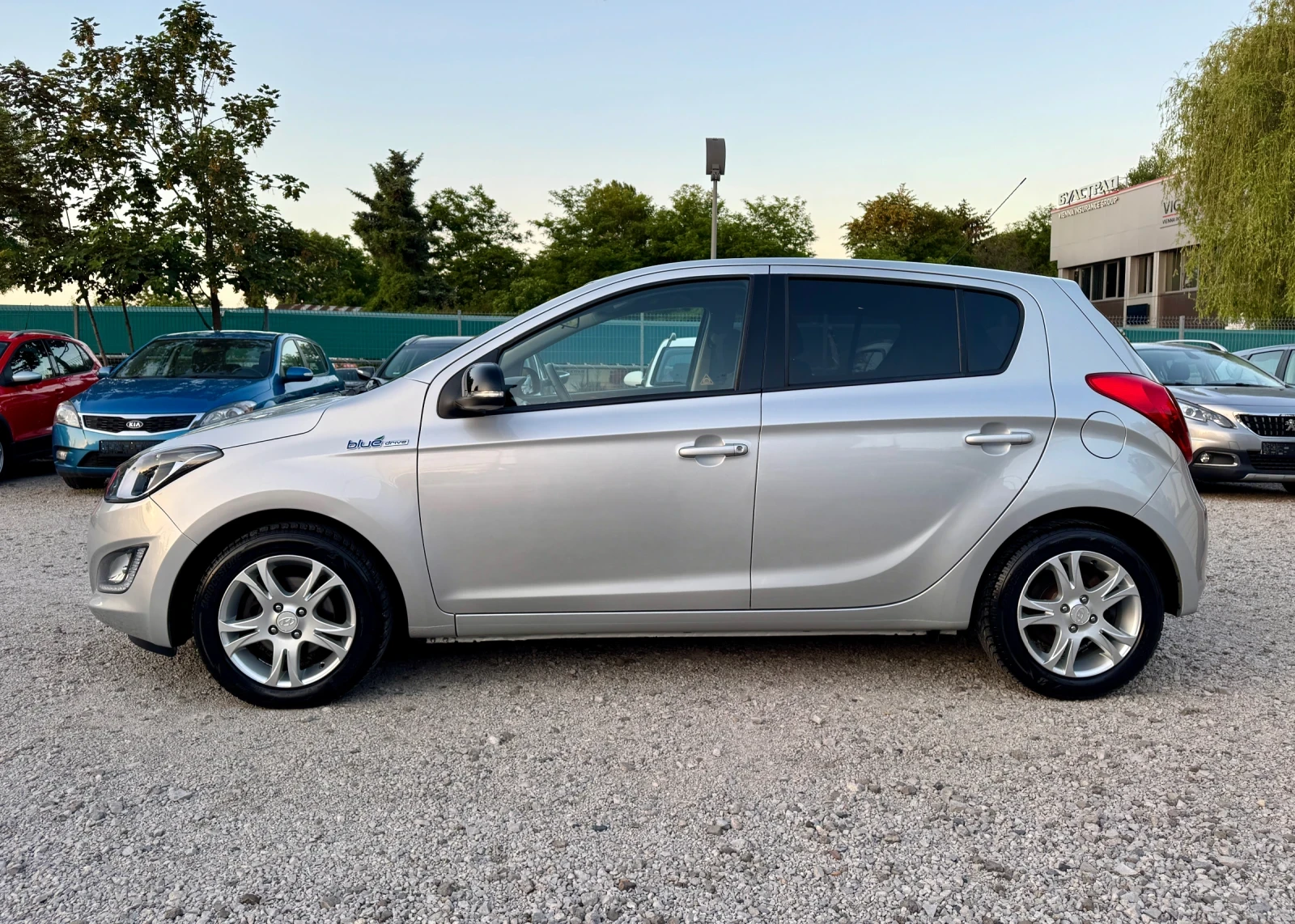 Hyundai I20 1.4i BlueDrive ТОП СЪСТОЯНИЕ - изображение 2