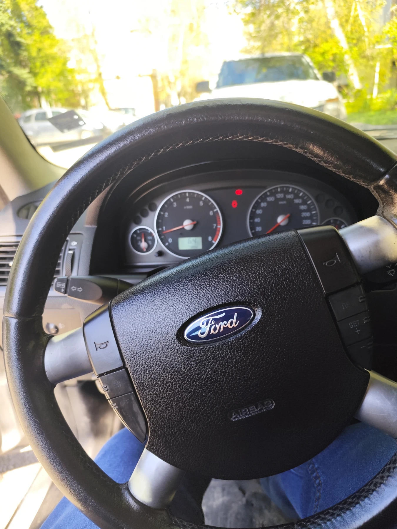 Ford Mondeo  - изображение 5
