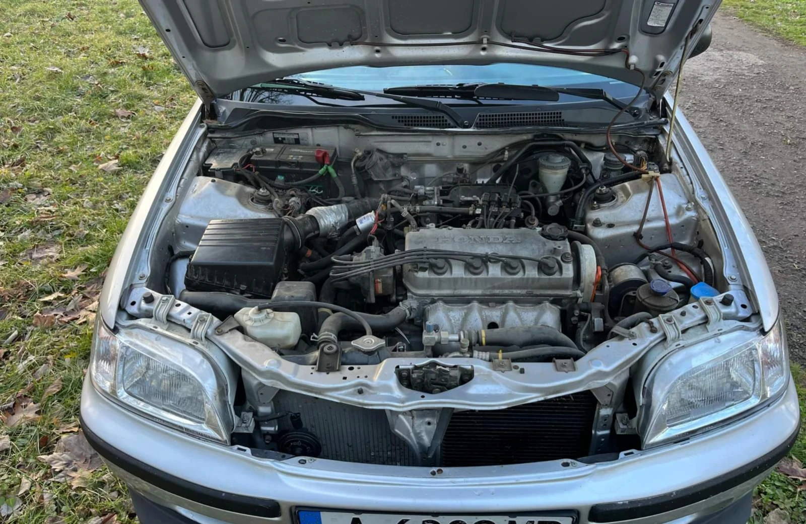 Honda Civic 1.4is-90к.с - изображение 8