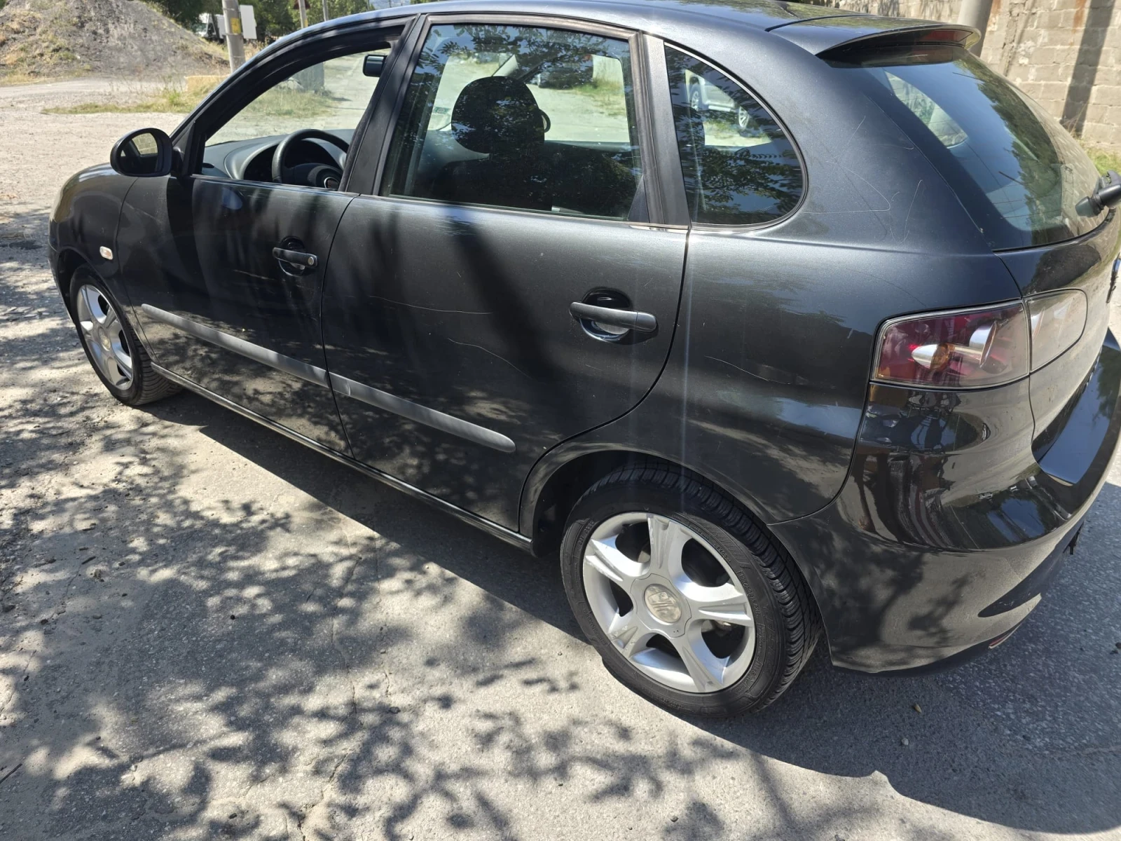 Seat Ibiza  - изображение 7