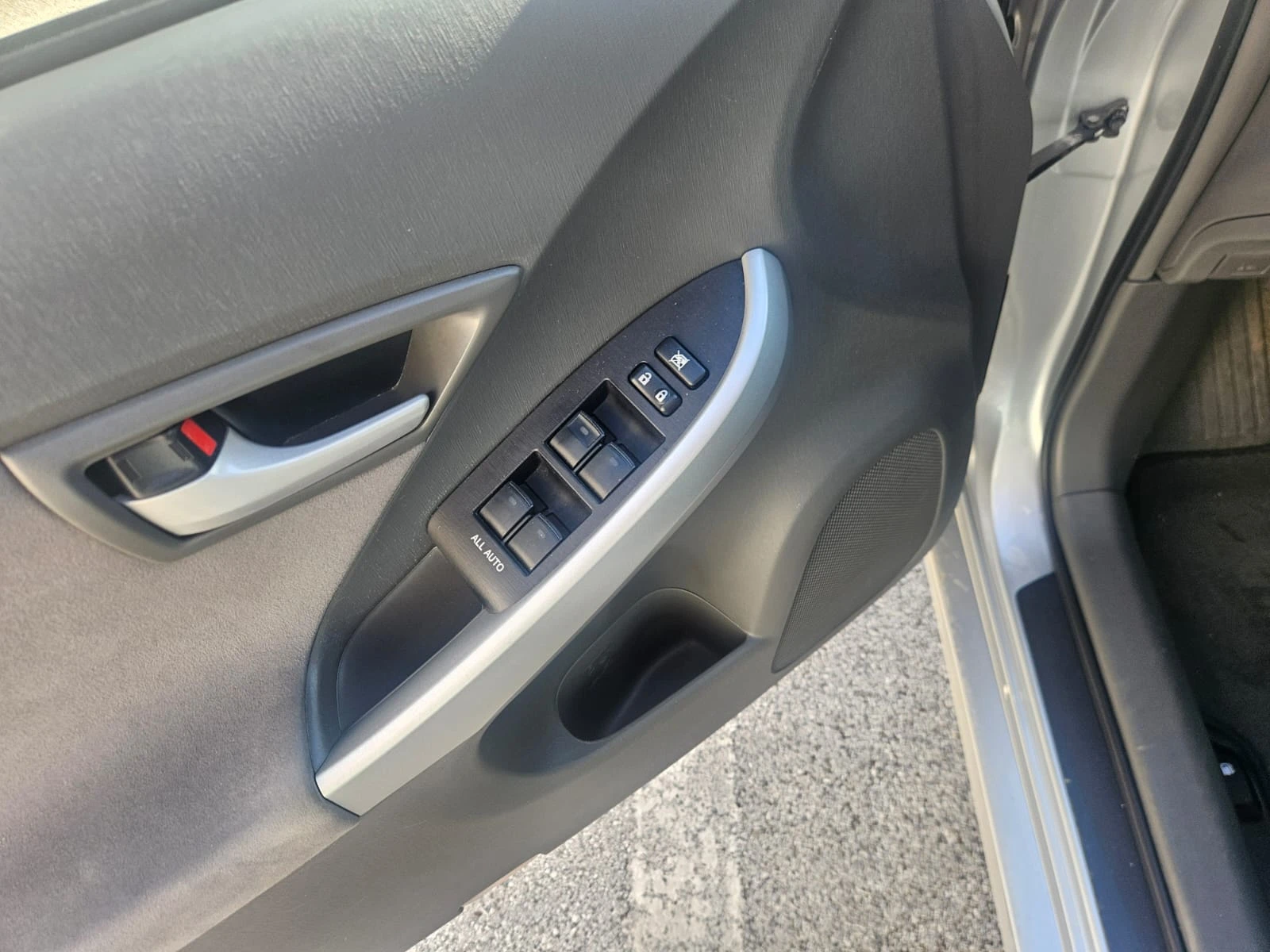 Toyota Prius ���� !!! | Mobile.bg � ����������� 9