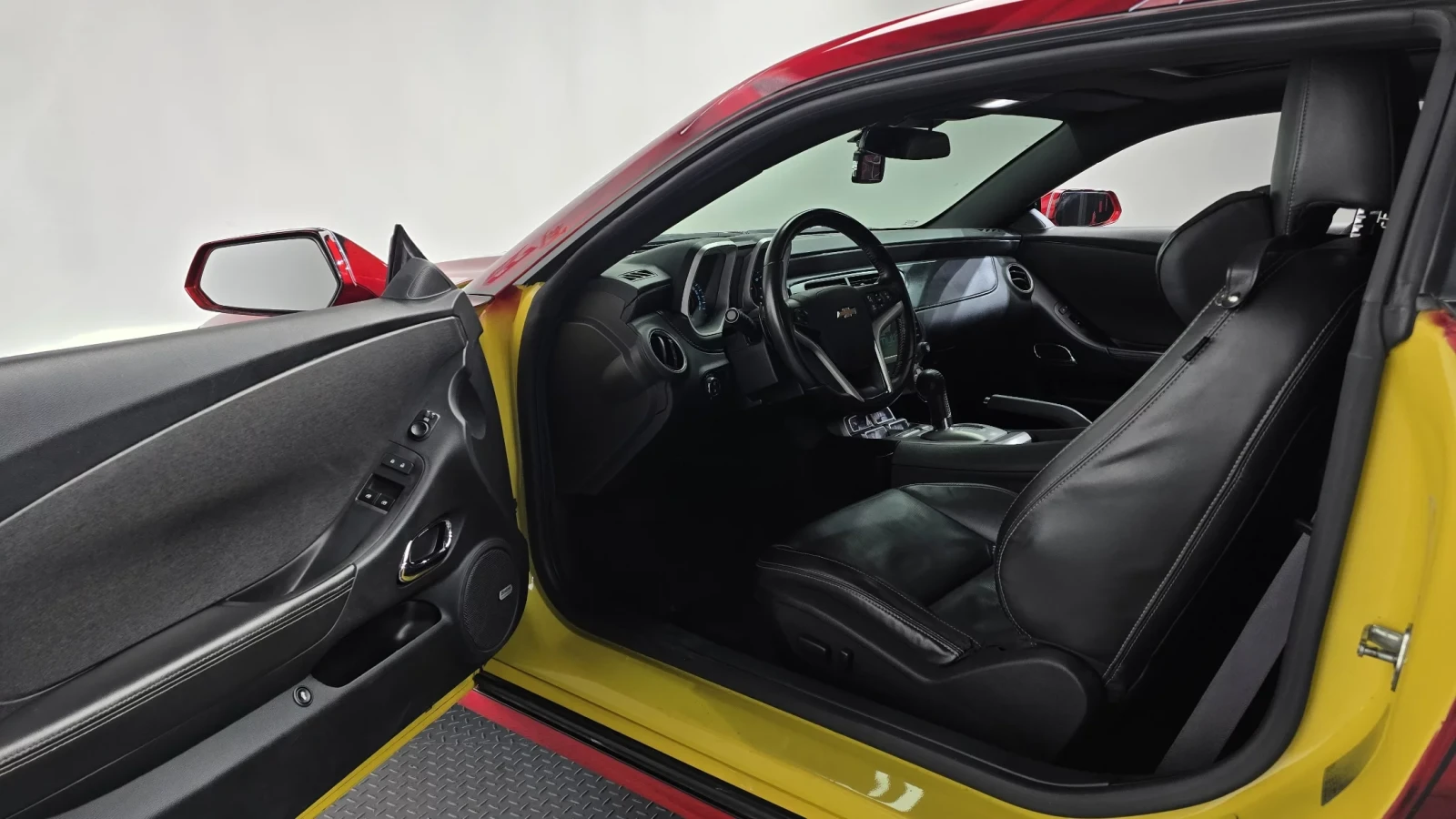 Chevrolet Camaro 2015* ZL1 PACK* КОЖА* КРАЙНА ЦЕНА, снимка 11 - Автомобили и джипове - 54073115