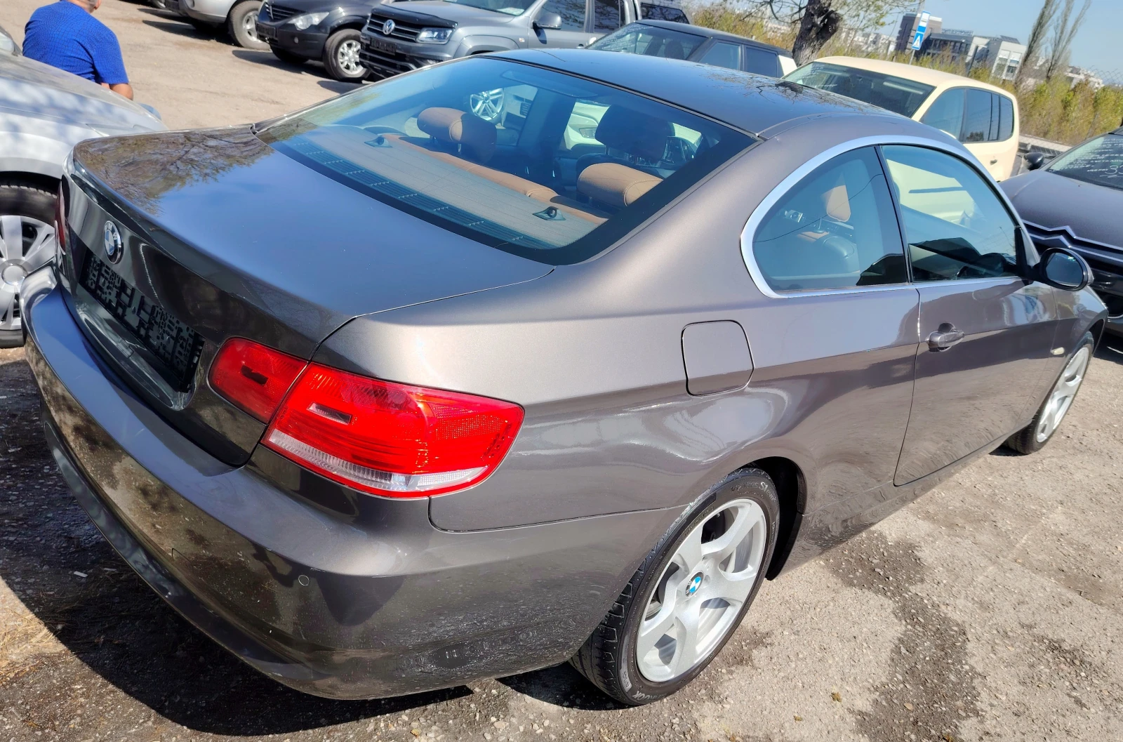 BMW 320 2.0i/INDIVIDUAL, снимка 5 - Автомобили и джипове - 54230712